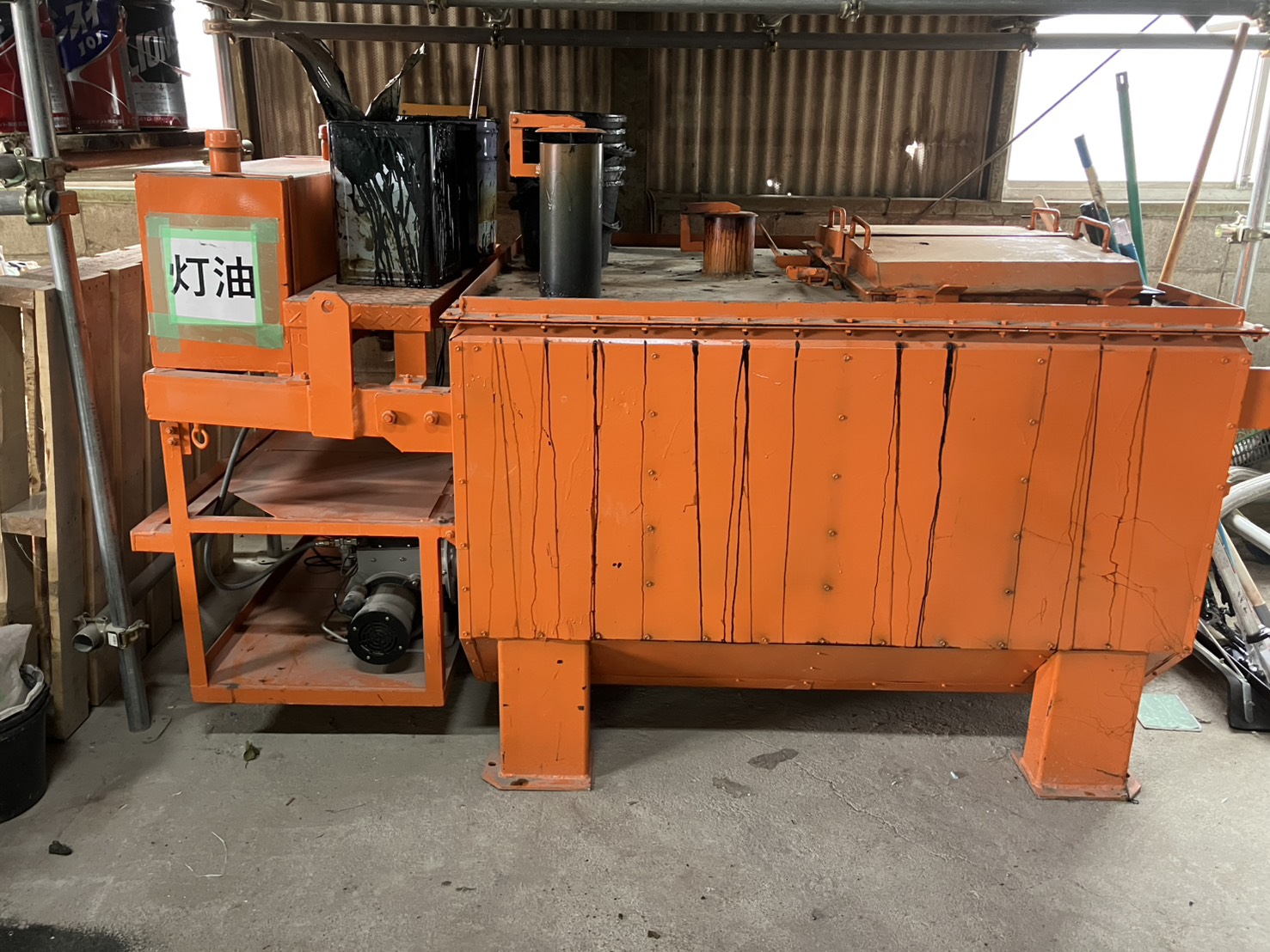 アスファルト溶解釜（アスファルト目地注入機）